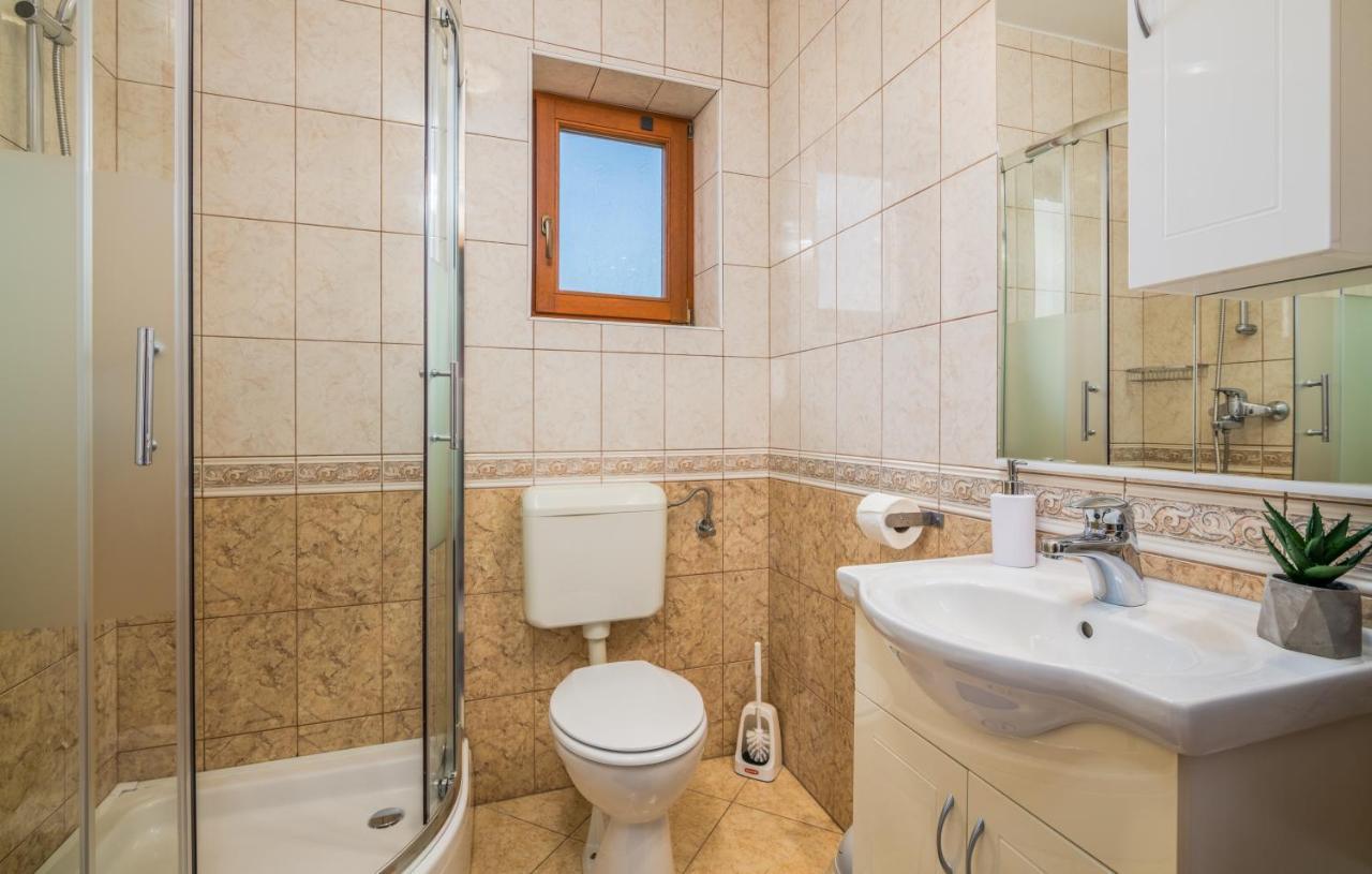 Apartments Kvarner Малинска Экстерьер фото